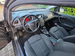 Schwarz Gebraucht 2015 Opel Astra Kombi | 6.200 €