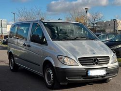 Grau Gebraucht 2006 Mercedes Vito Van / Kleinbus | 3.500 €