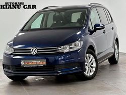 Blau Gebraucht 2017 VW Touran Van / Kleinbus | 13.750 € (Fairer Preis)