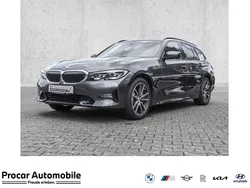 Grau Gebraucht 2022 BMW 330 Sport Line Kombi | 36.490 € (Fairer Preis)