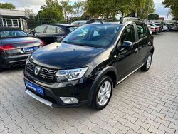 Schwarz Gebraucht 2020 Dacia Sandero Celebration Kleinwagen | 12.499 € (Fairer Preis)