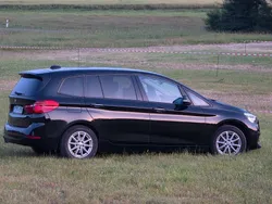 Schwarz Gebraucht 2019 BMW 216 Gran Tourer Advantage Van / Kleinbus | 10.499 € (Superpreis)
