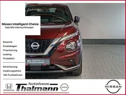 Rot (metallic) Gebraucht 2023 Nissan Juke N-Connecta SUV | 18.790 € (Superpreis)