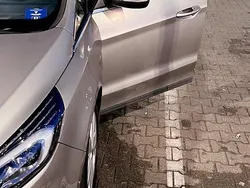 Beige Gebraucht 2015 Ford S-MAX S Van / Kleinbus | 18.399 € (Etwas zu teuer)