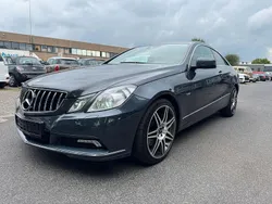 Grau Gebraucht 2011 Mercedes E250 Coupé | 10.990 € (Fairer Preis)