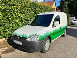 Weiß Gebraucht 2011 Opel Combo Van / Kleinbus | 5.850 €