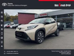 Ginger beige (4u9)/ black mica Neu 2025 Toyota Aygo Kleinwagen | 19.480 €