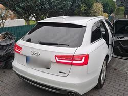 Weiß Gebraucht 2012 Audi A6 Kombi | 15.000 € (Fairer Preis)