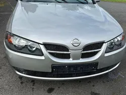 Silber Gebraucht 2003 Nissan Almera Limousine | 1.900 € (Fairer Preis)