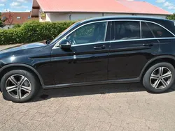 Schwarz Gebraucht 2018 Mercedes GLC350 Exclusive SUV | 35.900 € (Fairer Preis)