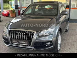 Grau Gebraucht 2010 Audi Q5 Sport SUV | 13.490 € (Etwas zu teuer)