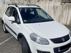 Weiß Gebraucht 2014 Suzuki SX4 Style Limousine | 7.500 € (Fairer Preis)
