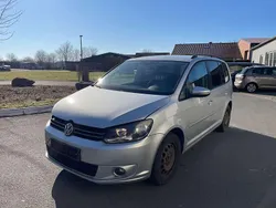 Reflexsilber metallic Gebraucht 2011 VW Touran Comfortline Van / Kleinbus | 4.200 €