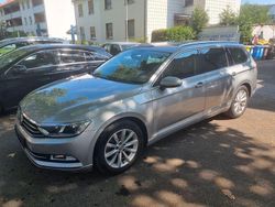 Silber Gebraucht 2016 VW Passat Highline Kombi | 14.900 € (Fairer Preis)