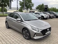 Silber Gebraucht 2021 Hyundai i20 Select Limousine | 16.530 € (Etwas zu teuer)
