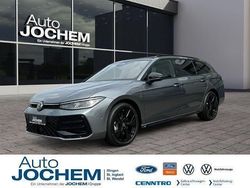 Grau Gebraucht 2024 VW Passat R-line Kombi | 52.990 €