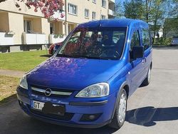 Blau Gebraucht 2005 Opel Combo Van / Kleinbus | 1.500 € (Fairer Preis)