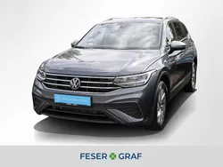 Platinumgrey Gebraucht 2024 VW Tiguan Allspace Life SUV | 32.880 € (Superpreis)