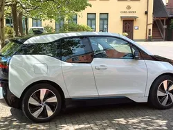 Weiß Gebraucht 2015 BMW i3 Kleinwagen | 8.300 € (Superpreis)