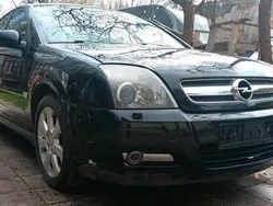 Schwarz Gebraucht 2005 Opel Signum Kombi | 1.100 € (Superpreis)