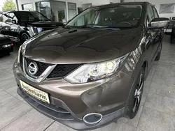 Gebraucht 2015 Nissan Qashqai 360º SUV | 9.780 € (Fairer Preis)