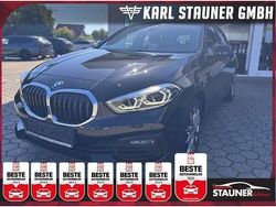 Black sapphire metallic (metallic) Gebraucht 2023 BMW 120 Advantage Kleinwagen | 25.480 € (Guter Preis)