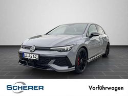 Mondsteingrau schwarz (metallic) Gebraucht 2025 VW Golf VIII GTI Limousine | 56.190 €