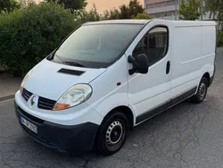 Weiß Gebraucht 2006 Renault Trafic Van | 5.000 € (Fairer Preis)