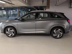 Grau Gebraucht 2020 Hyundai Nexo SUV | 9.800 € (Guter Preis)