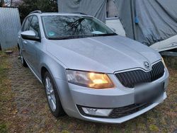 Silber Gebraucht 2015 Skoda Octavia Kombi | 7.200 € (Fairer Preis)