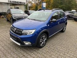 Blau Gebraucht 2020 Dacia Sandero Celebration Limousine | 10.490 € (Guter Preis)
