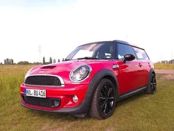 Rot Gebraucht 2013 Mini Cooper S Clubman Chili Kombi | 10.199 € (Fairer Preis)