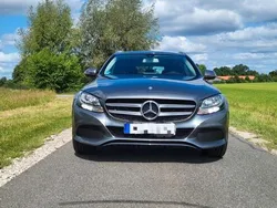 Grau Gebraucht 2016 Mercedes C180 Avantgarde Kombi | 18.000 € (Fairer Preis)