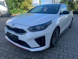 Weiß Gebraucht 2021 Kia ProCeed 2 Kleinwagen | 18.450 €