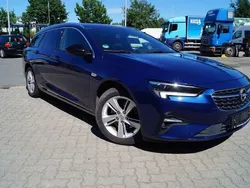 Blau Gebraucht 2021 Opel Insignia Business Limousine | 11.500 € (Guter Preis)