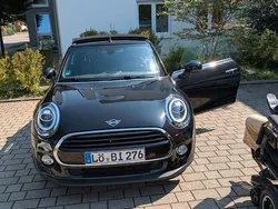 Schwarz Gebraucht 2018 Mini Cooper Kleinwagen | 17.900 € (Etwas zu teuer)