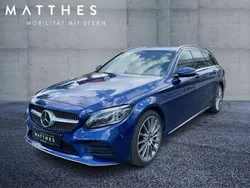 Blau Gebraucht 2018 Mercedes C300 AMG Kombi | 30.718 € (Fairer Preis)