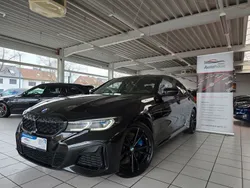 Black sapphire metallic Gebraucht 2021 BMW M340 Performance Limousine | 35.200 € (Etwas zu teuer)