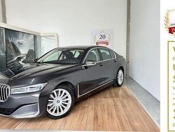 Grau Gebraucht 2021 BMW 730 Sport Line Limousine | 41.300 € (Superpreis)