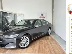 Grau Gebraucht 2021 BMW 730 Sport Line Limousine | 40.000 € (Superpreis)