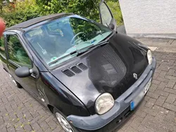 Schwarz Gebraucht 2006 Renault Twingo Kleinwagen | 650 €