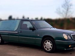 Grün Gebraucht 1994 Mercedes 250 Kombi | 6.990 €