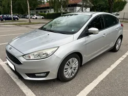 Silber Gebraucht 2015 Ford Focus Limousine | 9.900 € (Superpreis)