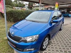 Blau Gebraucht 2015 Skoda Fabia Ambition Limousine | 7.999 € (Fairer Preis)