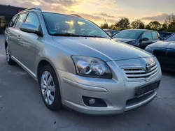 Grau Gebraucht 2006 Toyota Avensis Sol Kombi | 1.999 € (Fairer Preis)