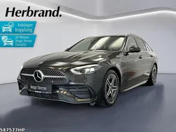 Grau Gebraucht 2024 Mercedes C220 AMG Kombi | 41.970 € (Fairer Preis)