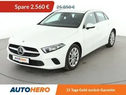 Weiß Gebraucht 2019 Mercedes A200 Limousine | 22.720 € (Guter Preis)