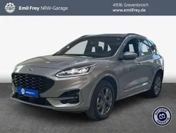 Solar silver metallic Gebraucht 2023 Ford Kuga ST-Line SUV | 26.785 € (Superpreis)