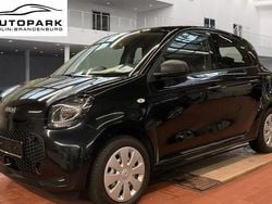 Schwarz Gebraucht 2021 Smart ForFour Electric Drive Kleinwagen | 8.690 € (Guter Preis)