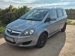 Grau Gebraucht 2010 Opel Zafira Edition Van / Kleinbus | 3.500 € (Fairer Preis)